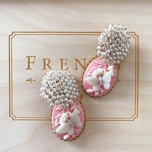 Nicola Bathie Inspired Cameo Pearl Earrings